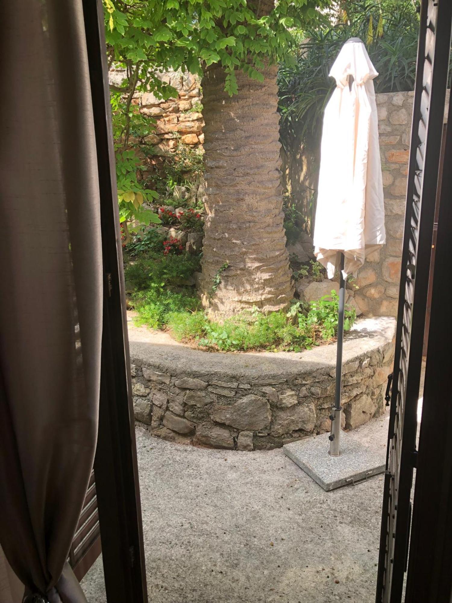 Apartments Veli Lošinj Extérieur photo
