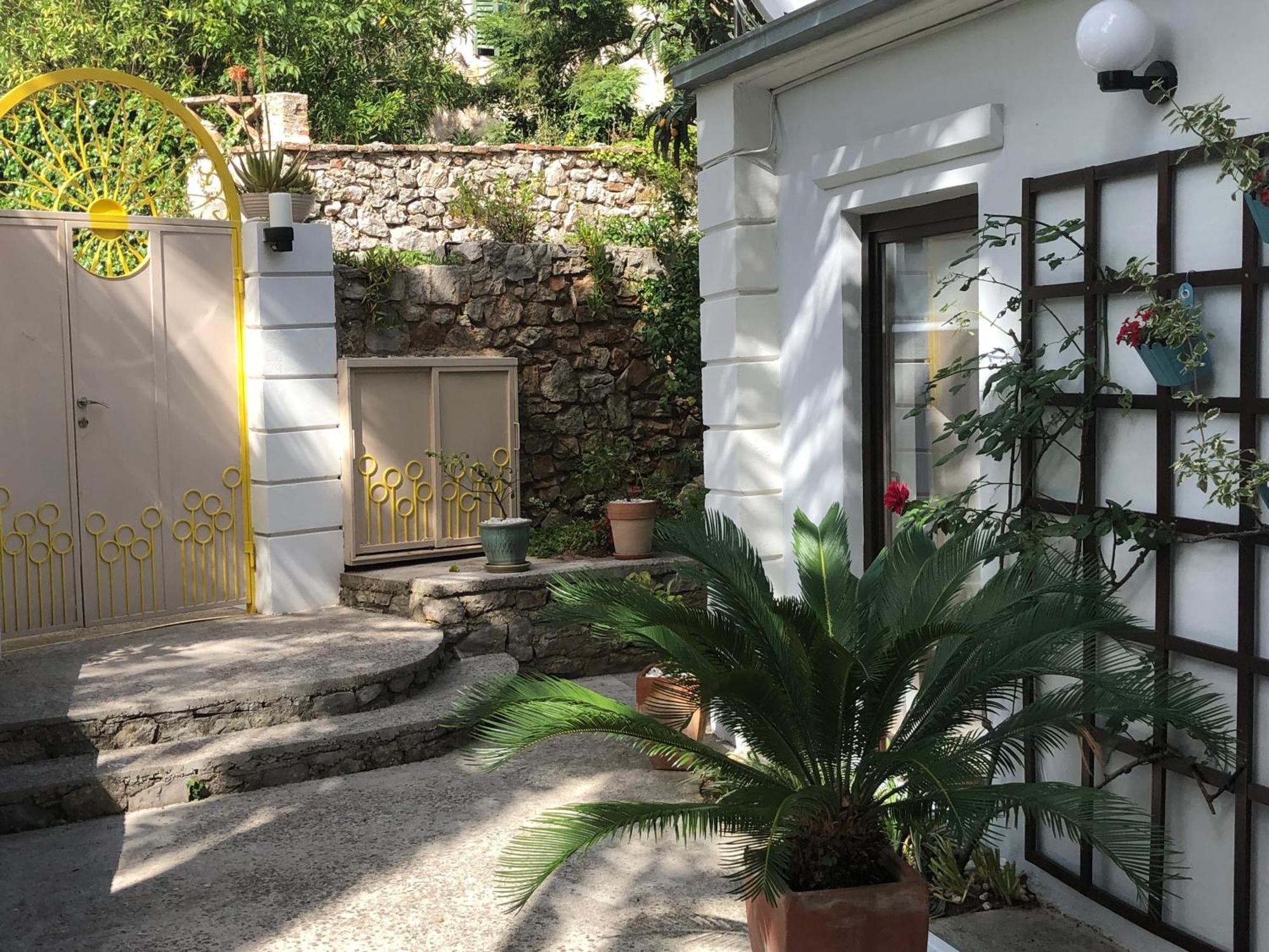 Apartments Veli Lošinj Extérieur photo